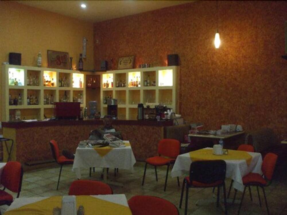 Hotel Del Valle Inn Pachuca Exteriör bild